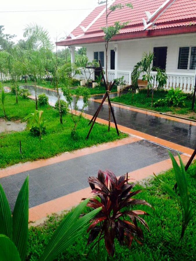 Preah Vihear Jaya Hotel Sra Aem Exteriör bild